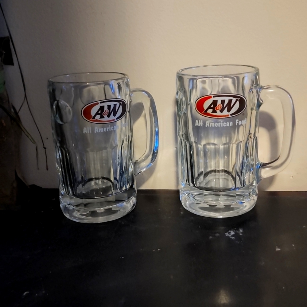 A&W Vintage Mugs